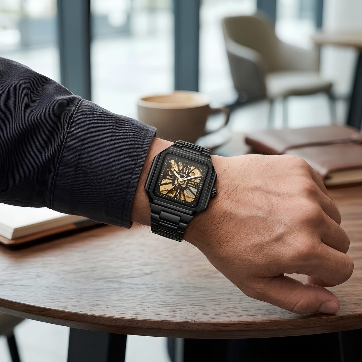 Reloj G-Force Square Gold