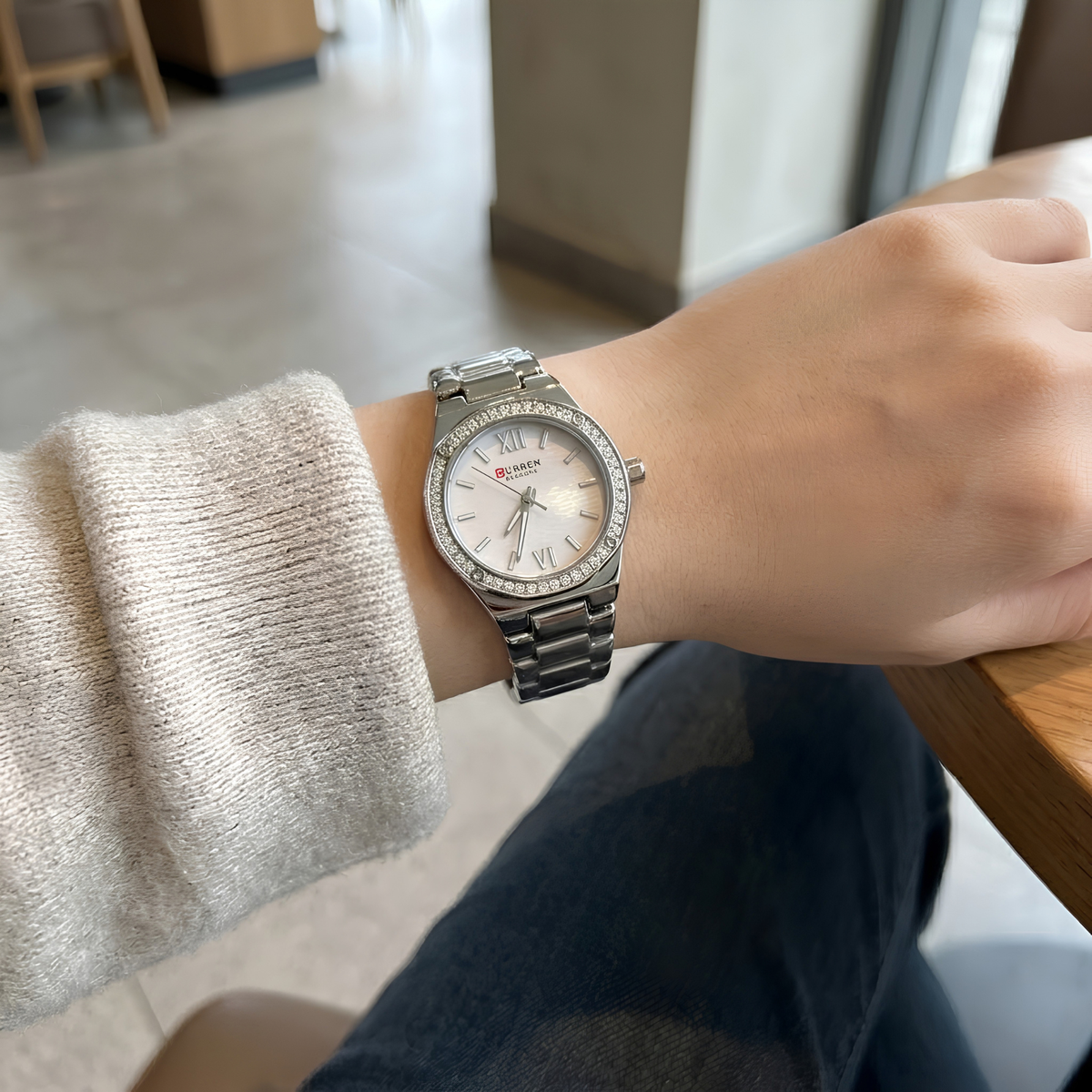 Reloj Curren Blanche Nácar